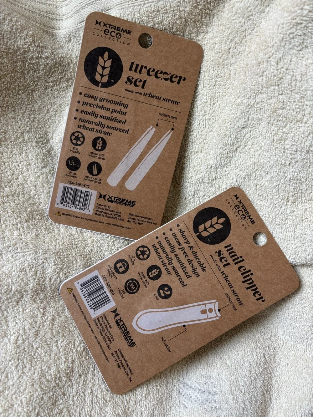 White Speckled Tweezer & Nail Clipper Set + FREE GIFT!